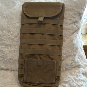 Utility Gear Khaki Organizer
